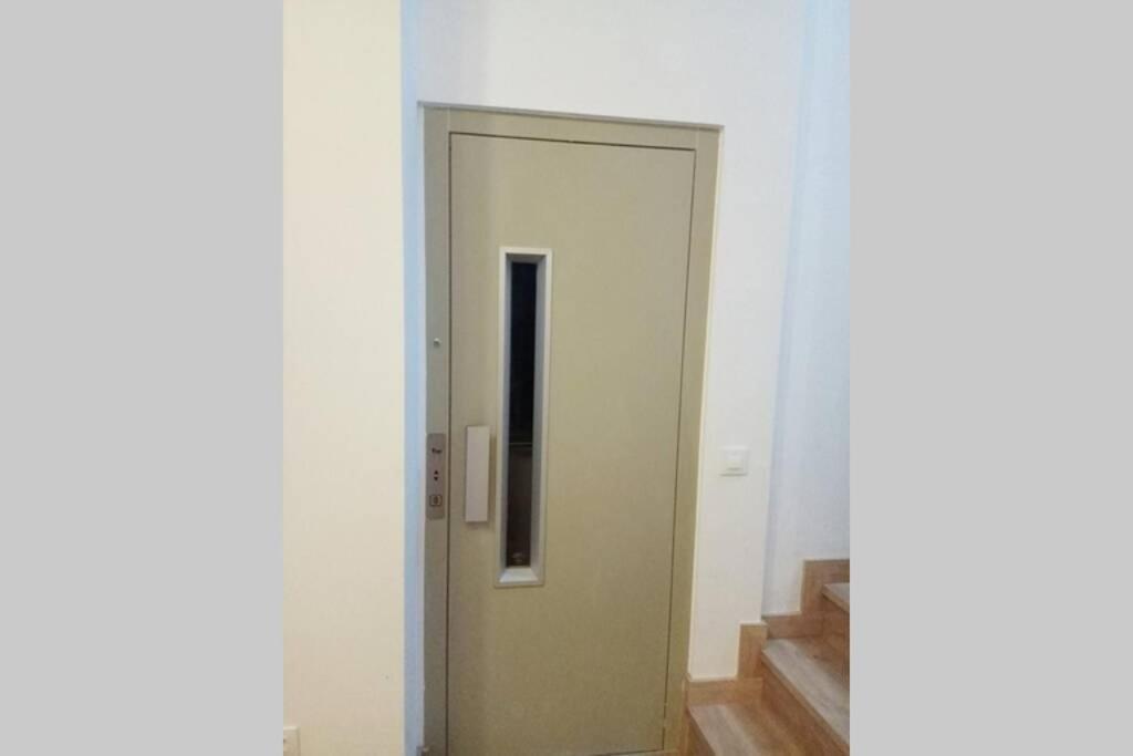 Top-Notch Downtown House With Private Rooftop Terrace And Parking Opt Sevilla Eksteriør bilde